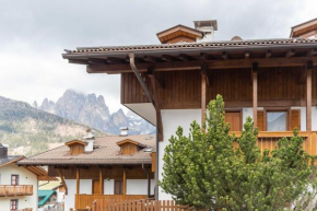 Casa Fave' Pozza Di Fassa